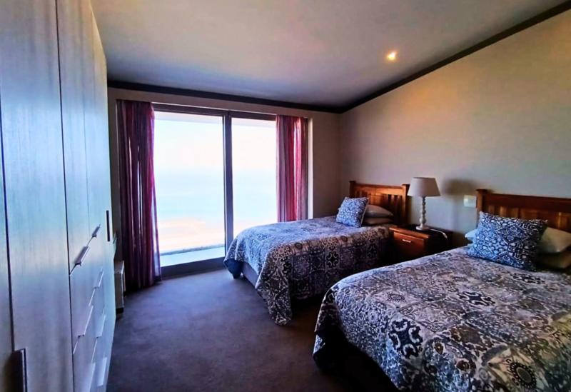 To Let 4 Bedroom Property for Rent in Pinnacle Point Golf Estate Western Cape